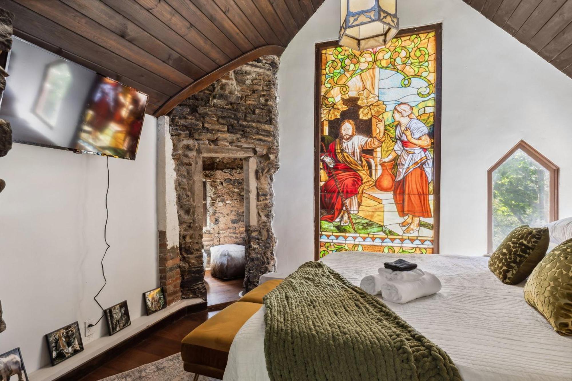 Enchanted Castle - Your Royal Getaway Awaits Cleveland Exteriér fotografie